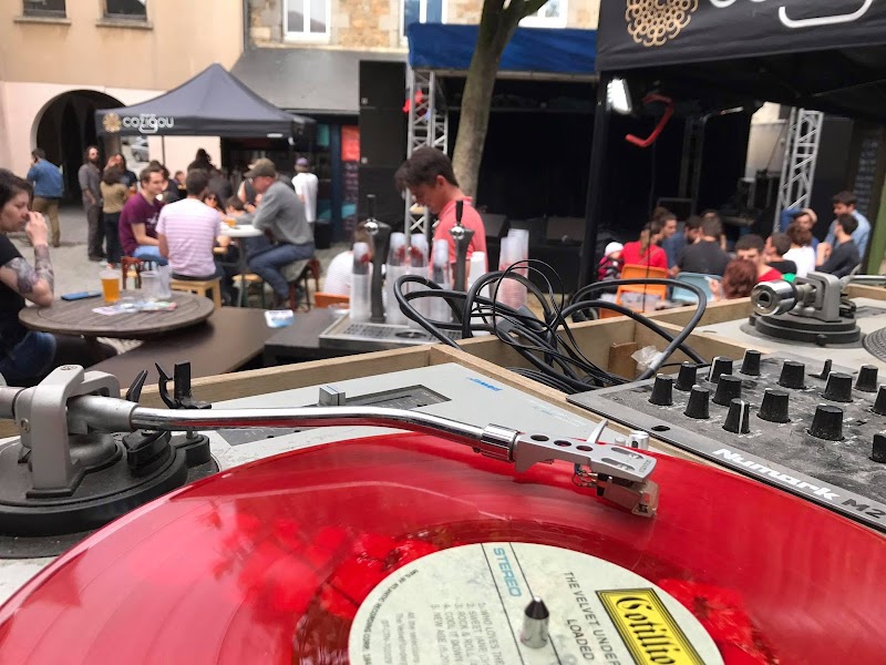 Bar à fléchettes Le Fût Chantant à Saint-Brieuc