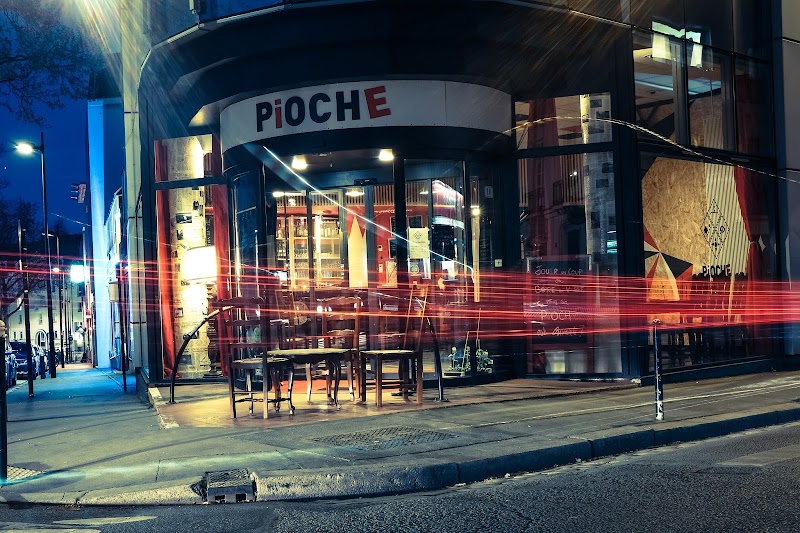 Bar à fléchettes Pioche - Bar et Jeux coopératifs à Nantes
