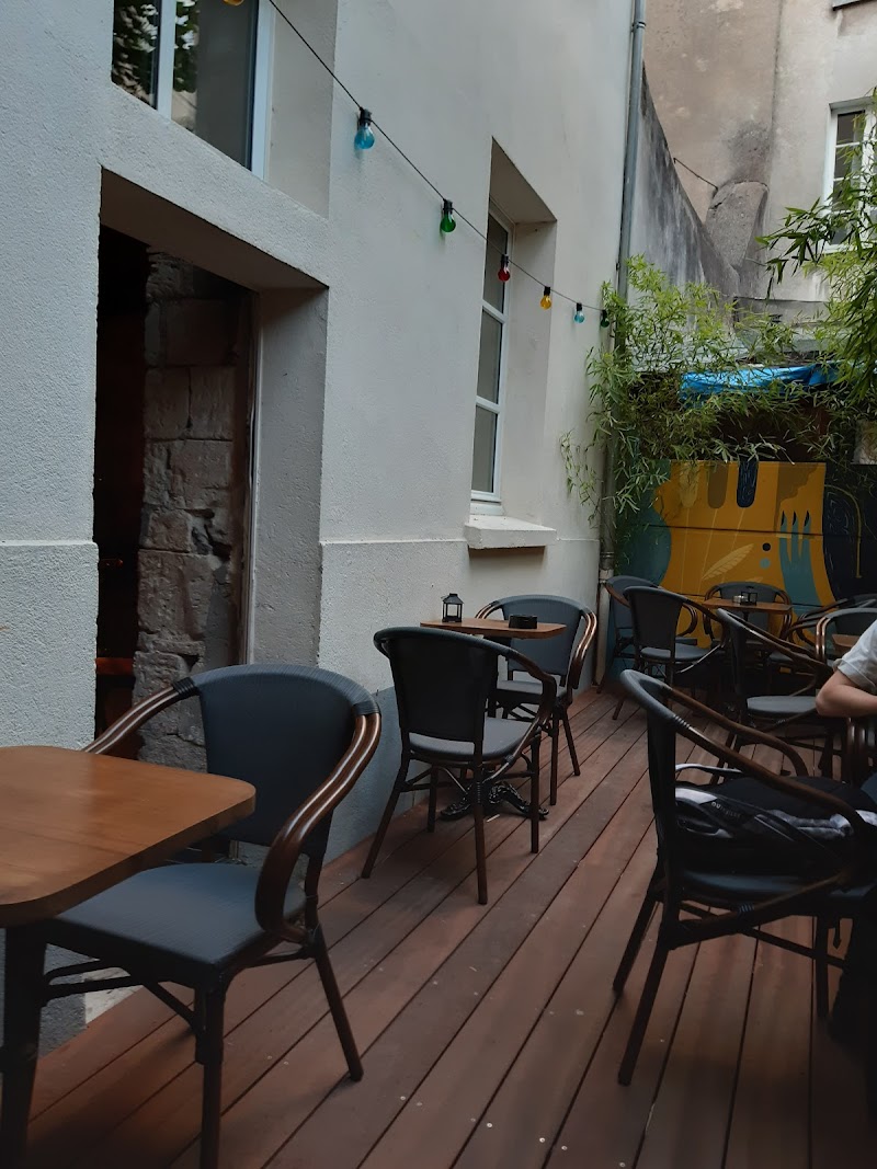 Bar à fléchettes Poum Poum T'chak à Nantes